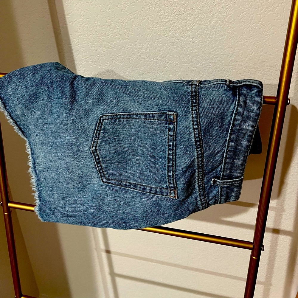 Wild Fable mid thigh size 12